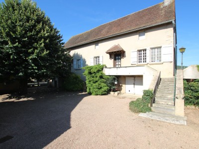 PROPRIETE A VENDRE - SENNECEY LE GRAND - 107 m2 - 398000€