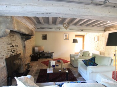 PROPRIETE A VENDRE - SENNECEY LE GRAND - 263 m2 - 529000€