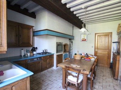 PROPRIETE A VENDRE - SENNECEY LE GRAND - 263 m2 - 529000€