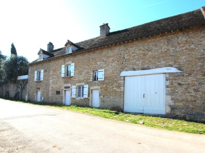 PROPRIETE A VENDRE - SENNECEY LE GRAND - 188 m2 - 329�000�&euro;