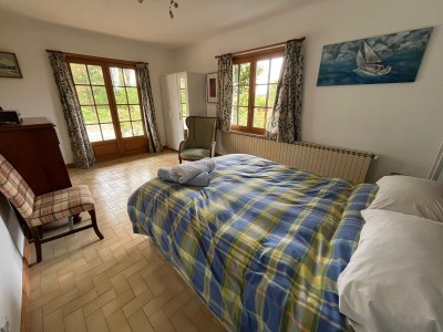 PROPRIETE A VENDRE - SIMANDRE - 184 m2 - 399 000 &euro;