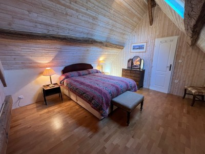 PROPRIETE A VENDRE - SIMANDRE - 184 m2 - 399 000 &euro;