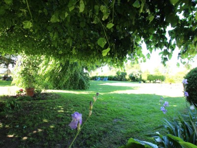 PROPRIETE A VENDRE - ST GENGOUX LE NATIONAL - 190 m2 - 398000€