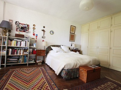 PROPRIETE A VENDRE - TOURNUS - 271 m2 - 250000 €