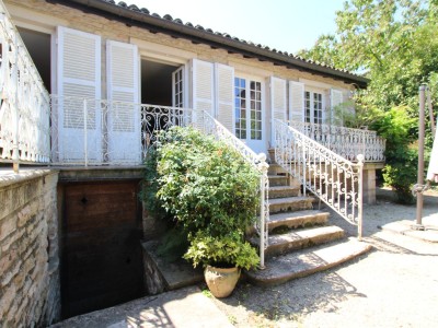 PROPRIETE A VENDRE - TOURNUS - 344 m2 - 960000 €