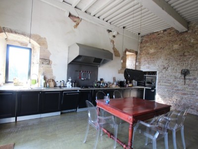 PROPRIETE A VENDRE - TOURNUS - 349 m2 - 1250000 €