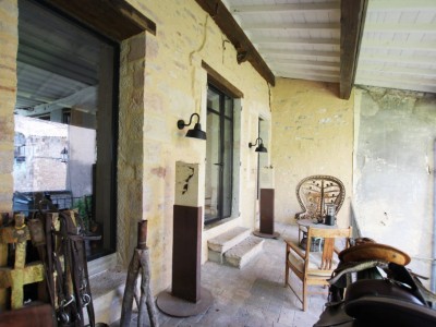 PROPRIETE A VENDRE - TOURNUS - 349 m2 - 1250000 €