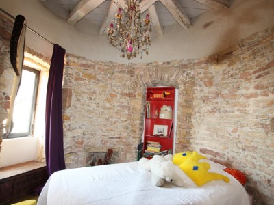 PROPRIETE A VENDRE - TOURNUS - 349 m2 - 1250000 €