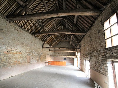 BTISSE - ETRIGNY - 232 m2 - VENDU