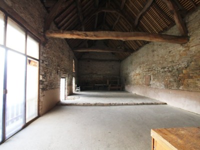 BTISSE - ETRIGNY - 232 m2 - VENDU