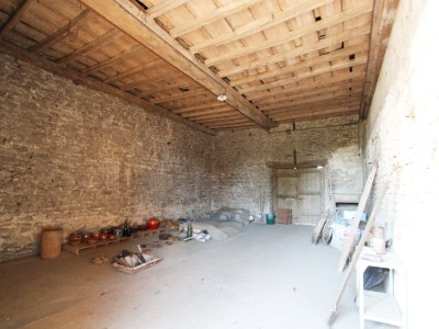 PROPRIETE A VENDRE - TOURNUS - 151 m2 - 330000 €