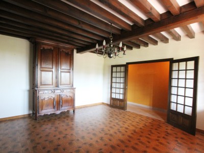 PROPRIETE A VENDRE - TOURNUS - 151 m2 - 330000 €