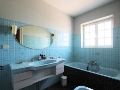 PROPRIETE A VENDRE - TOURNUS - 151 m2 - 330000 €