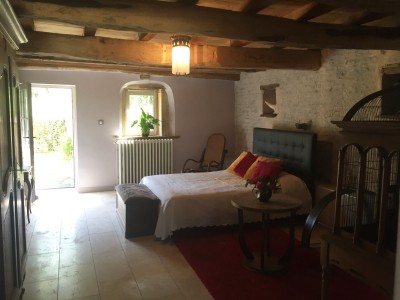 PROPRIETE A VENDRE - TOURNUS - 254 m2 - 498000 €