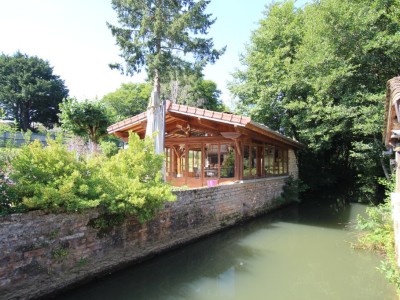 PROPRIETE A VENDRE - TOURNUS - 224 m2 - 425000€