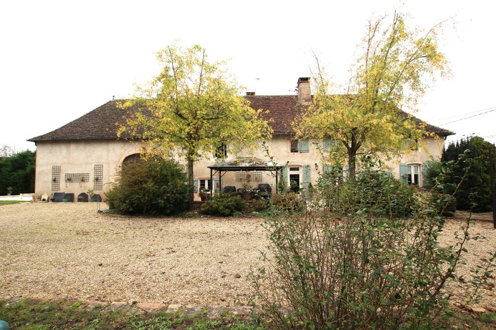 PROPRIETE - SIMANDRE - 215 m2 - VENDU