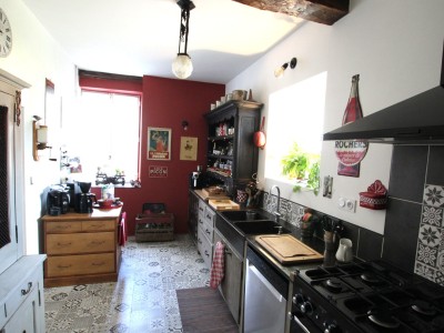 PROPRIETE A VENDRE - TOURNUS - 215 m2 - 399000€