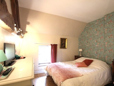 PROPRIETE A VENDRE - TOURNUS - 215 m2 - 399000€