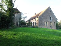 PROPRIETE - ETRIGNY - 340 m2 - VENDU