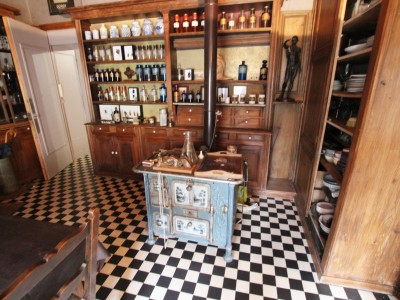 PROPRIETE A VENDRE - TOURNUS - 510 m2 - 590000€