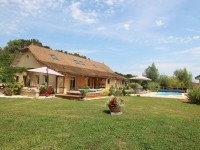 PROPRIETE A VENDRE - TOURNUS - 283 m2 - 585 000 €