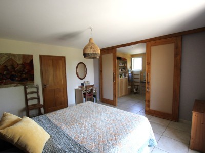 PROPRIETE A VENDRE - TOURNUS - 283 m2 - 585000€