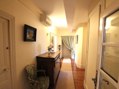 PROPRIETE A VENDRE - TOURNUS - 413 m2 - 699 000 €