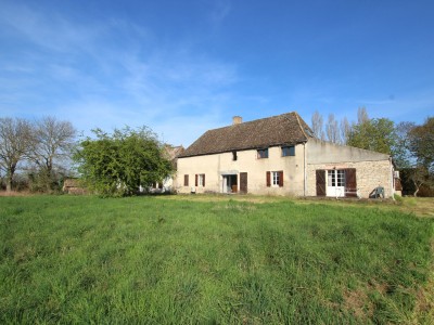 PROPRIETE A VENDRE - TOURNUS - 277 m2 - 429�000�&euro;