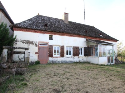 PROPRIETE A VENDRE - TOURNUS - 277 m2 - 429�000�&euro;