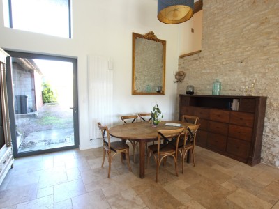 PROPRIETE A VENDRE - TOURNUS - 292 m2 - 490�000�&euro;