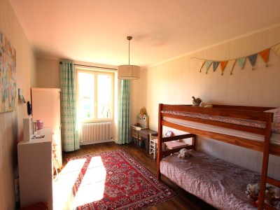 PROPRIETE A VENDRE - TOURNUS - 292 m2 - 490�000�&euro;