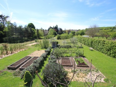 PROPRIETE A VENDRE - TOURNUS - 203 m2 - 830 000 &euro;