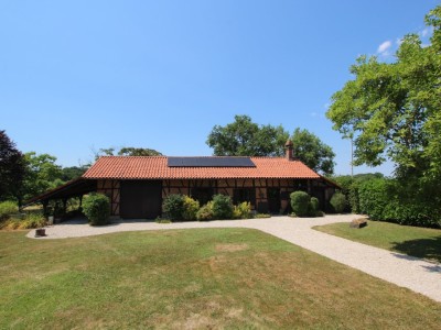PROPRIETE A VENDRE - TOURNUS - 89 m2 - 399 000 €