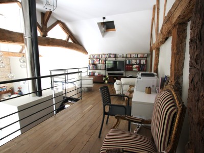 PROPRIETE A VENDRE - TOURNUS - 338 m2 - 845 000 €