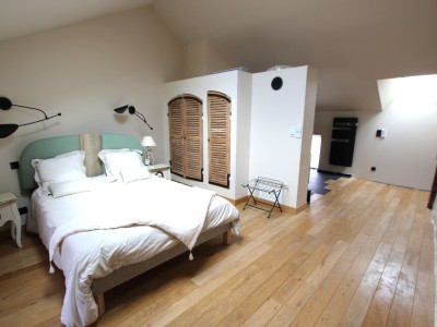 PROPRIETE A VENDRE - TOURNUS - 338 m2 - 845 000 €
