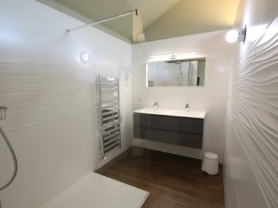PROPRIETE A VENDRE - TOURNUS - 338 m2 - 845 000 €