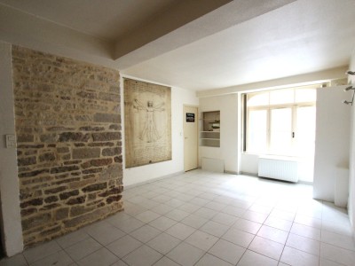 APPARTEMENT T1 A VENDRE - TOURNUS - 41 m2 - 65000€
