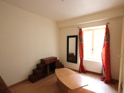 APPARTEMENT T1 A VENDRE - TOURNUS - 41 m2 - 65000€