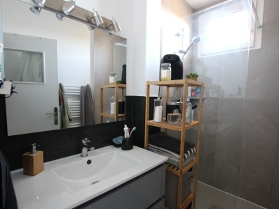 APPARTEMENT T3 A VENDRE - TOURNUS - 58.84 m2 - 119 000 €
