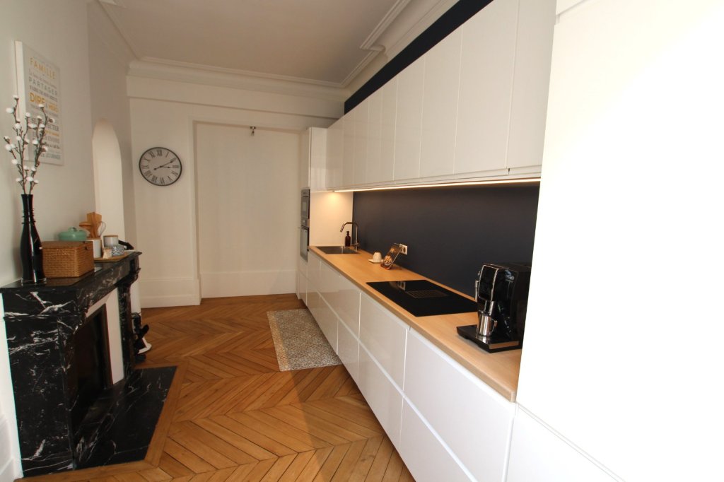 APPARTEMENT T4 - CHALON SUR SAONE - 145 m2 - VENDU