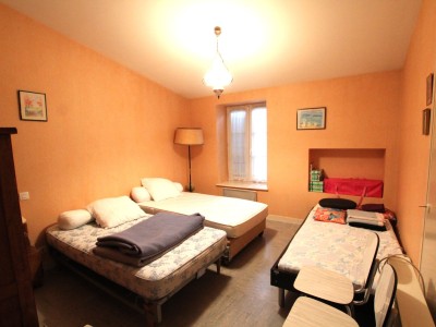 APPARTEMENT T4 - ASCENSEUR- VUE SAONE A VENDRE - TOURNUS - 115.04 m2 - 224000 €