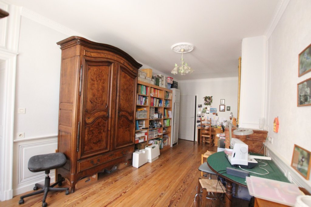 APPARTEMENT T4 - TOURNUS - 120 m2 - VENDU