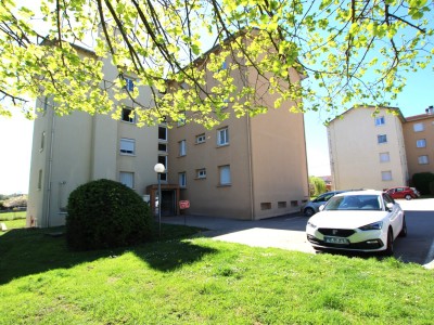 APPARTEMENT T4 A VENDRE - TOURNUS - 68.29 m2 - 72 000 &euro;