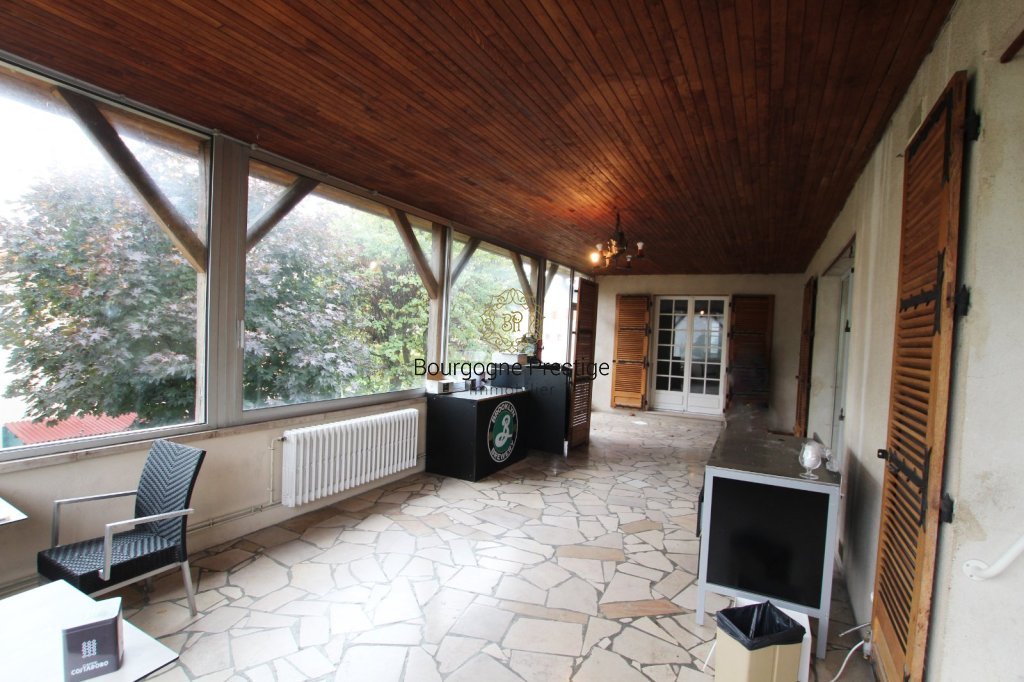 LOCAL D ACTIVITE A VENDRE - SENNECEY LE GRAND - 2440 m2 - 620 000 &euro;