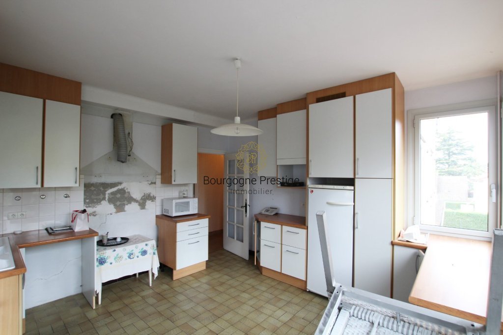 LOCAL D ACTIVITE A VENDRE - SENNECEY LE GRAND - 2440 m2 - 620 000 &euro;