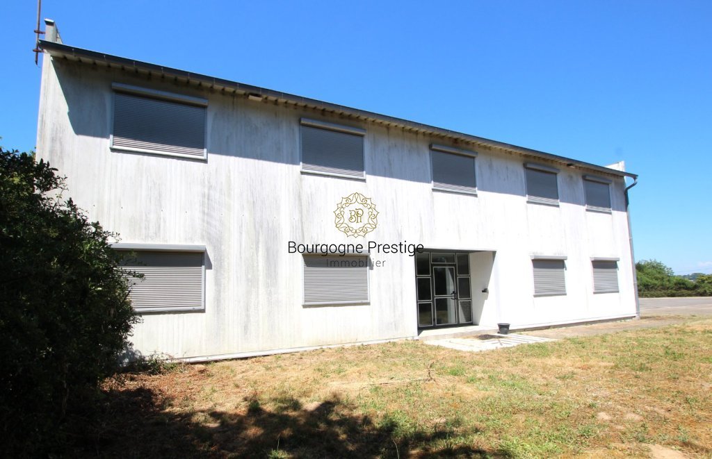 LOCAL INDUSTRIEL A VENDRE - CUISERY - 922 m2 - 460 000 &euro; 