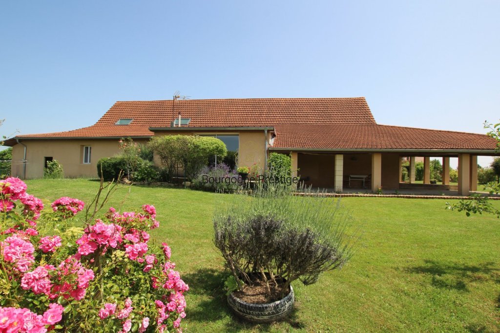 MAISON A VENDRE - CUISERY - 248 m2 - 319 000 &euro;