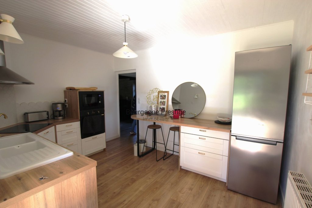 LONGERE A VENDRE - LA GENETE - 129 m2 - 335 000 &euro;