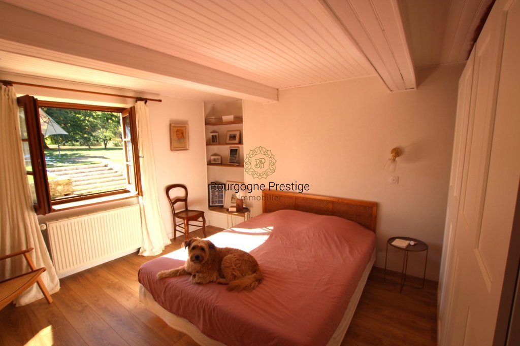 LONGERE A VENDRE - LA GENETE - 129 m2 - 335 000 &euro;