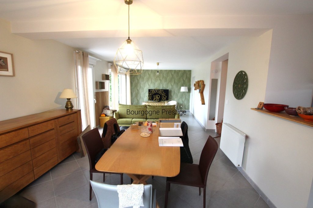 MAISON A VENDRE - MACON - 124 m2 - 319 000 &euro;